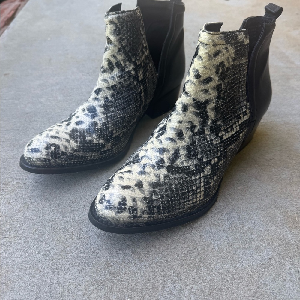 Diba Black and White Snake Pattern Ankle Boots